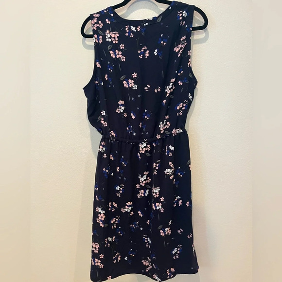 41 Hawthorn Blue and Pink Sleeveless Sundress - Picture 3 of 3